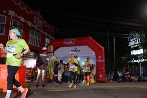 BIB: 274
                            <button type="button" onclick="openModal(26259232)" class="btn btn-primary btn-sm float-right btn-popup" data-toggle="modal" data-target=".modal-high-quality">
                        <i class="fas fa-shopping-cart"></i> Add to Cart
                    </button>
                                            <button type="button" onclick="isThisMe(26259232, true)" class="btn btn-success btn-sm float-right btn-popup btn-isme hidden" data-toggle="tooltip" data-placement="bottom" title="นี่คือรูปของคุณใช่ไหม คลิกที่นี่เพื่อเอาเข้าอัลบั้ม">
                        <i class="fas fa-plus"></i> Add to album
                    </button>
                    <button type="button" onclick="isThisMe(26259232, false)" class="btn btn-warning btn-sm float-right btn-popup btn-isnotme hidden">
                        <i class="fas fa-ban"></i> Remove from album
                    </button>